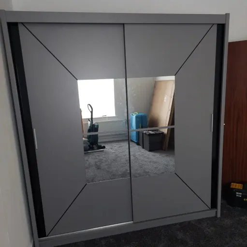 Furniture assembly service